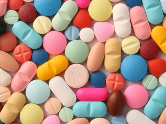 Pharmaceuticals (Mix)_CovLibrary-MD-1000px